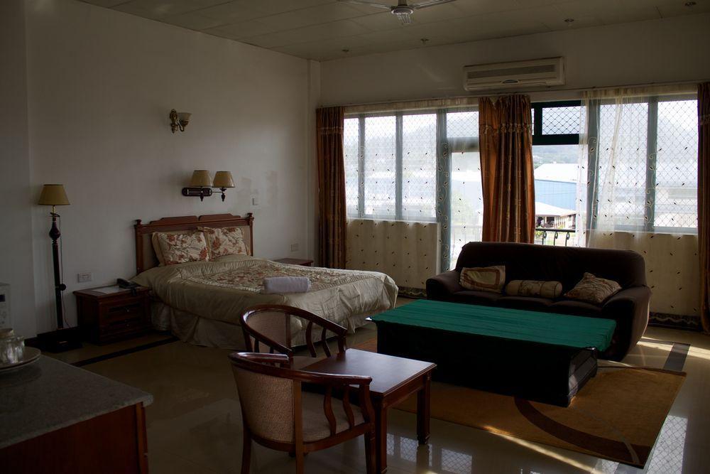Amau Apartments Apia Room photo